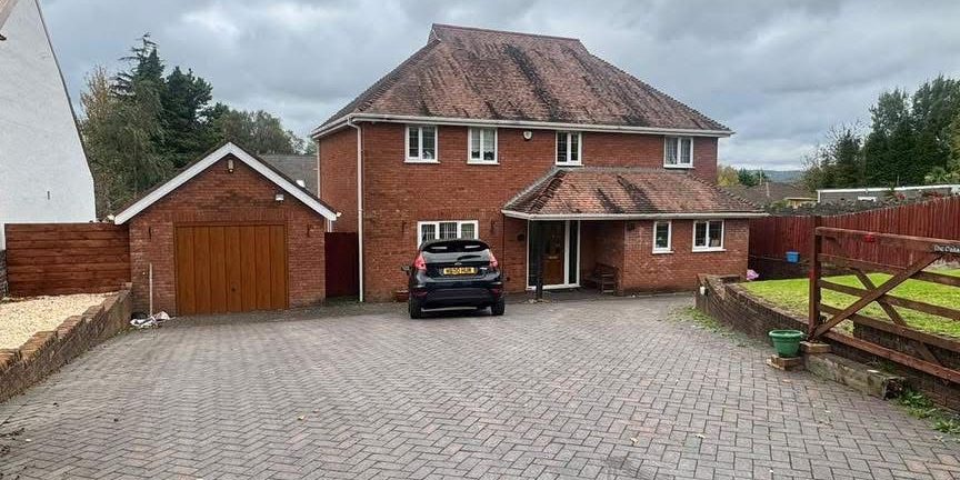 Before-Resin-Driveway